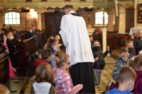 Różanie dzieci 2020.4.jpg