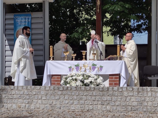 16.06.2022 r. - Uroczystość Najświętszego Ciała i Krwi Chrystusa – Boże Ciało