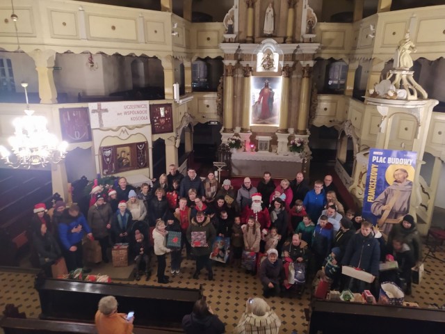 17.12.2023 r. - Finał akcji "Serce pod choinką"