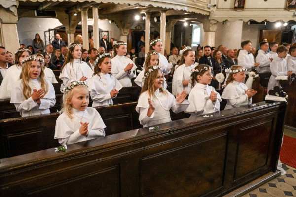 Pierwsza Komunia Święta - grupa trzecia