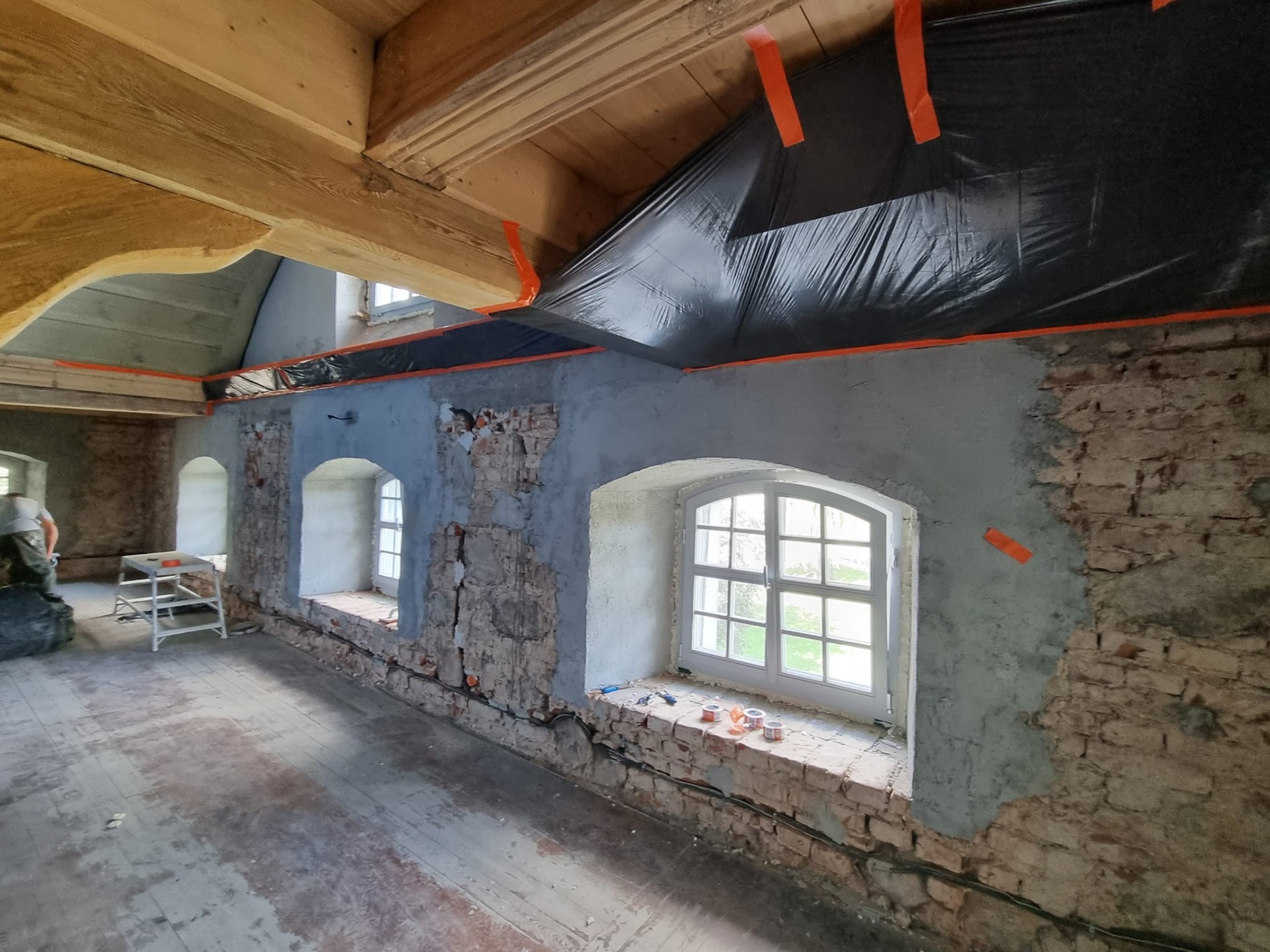 KOLEJNY ETAP REMONTU NASZEJ ŚWIĄTYNI - WRZESIEŃ 2023